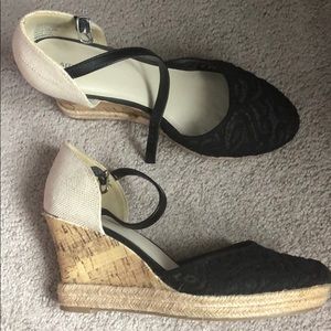 Wedged laced heels size 9.5